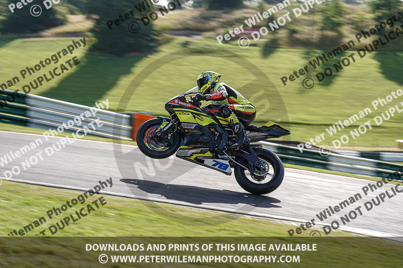 cadwell no limits trackday;cadwell park;cadwell park photographs;cadwell trackday photographs;enduro digital images;event digital images;eventdigitalimages;no limits trackdays;peter wileman photography;racing digital images;trackday digital images;trackday photos